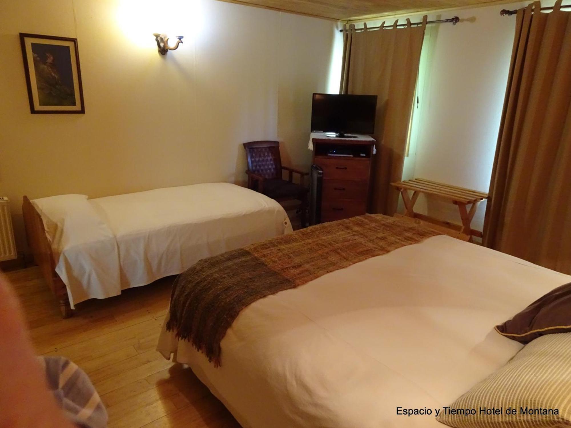 Espacio Y Tiempo Hotel De Montana La Junta Pokoj fotografie